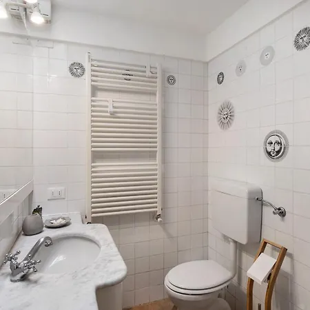 Il Giardino Del Sole, Salvia דירה גרלנדה